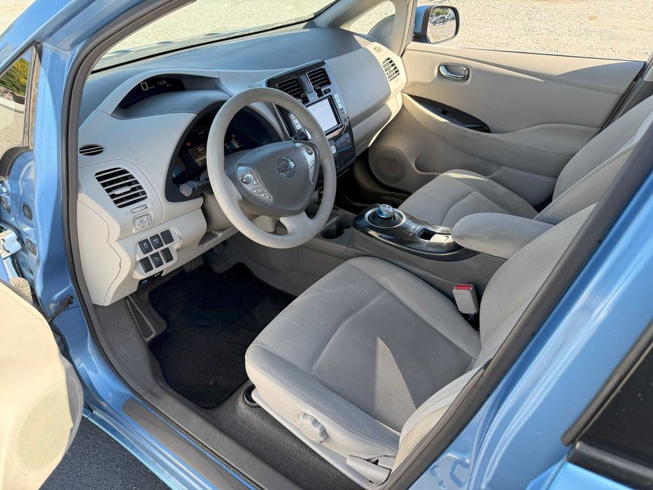 Nissan Leaf Tekna 2012 - Elétrico