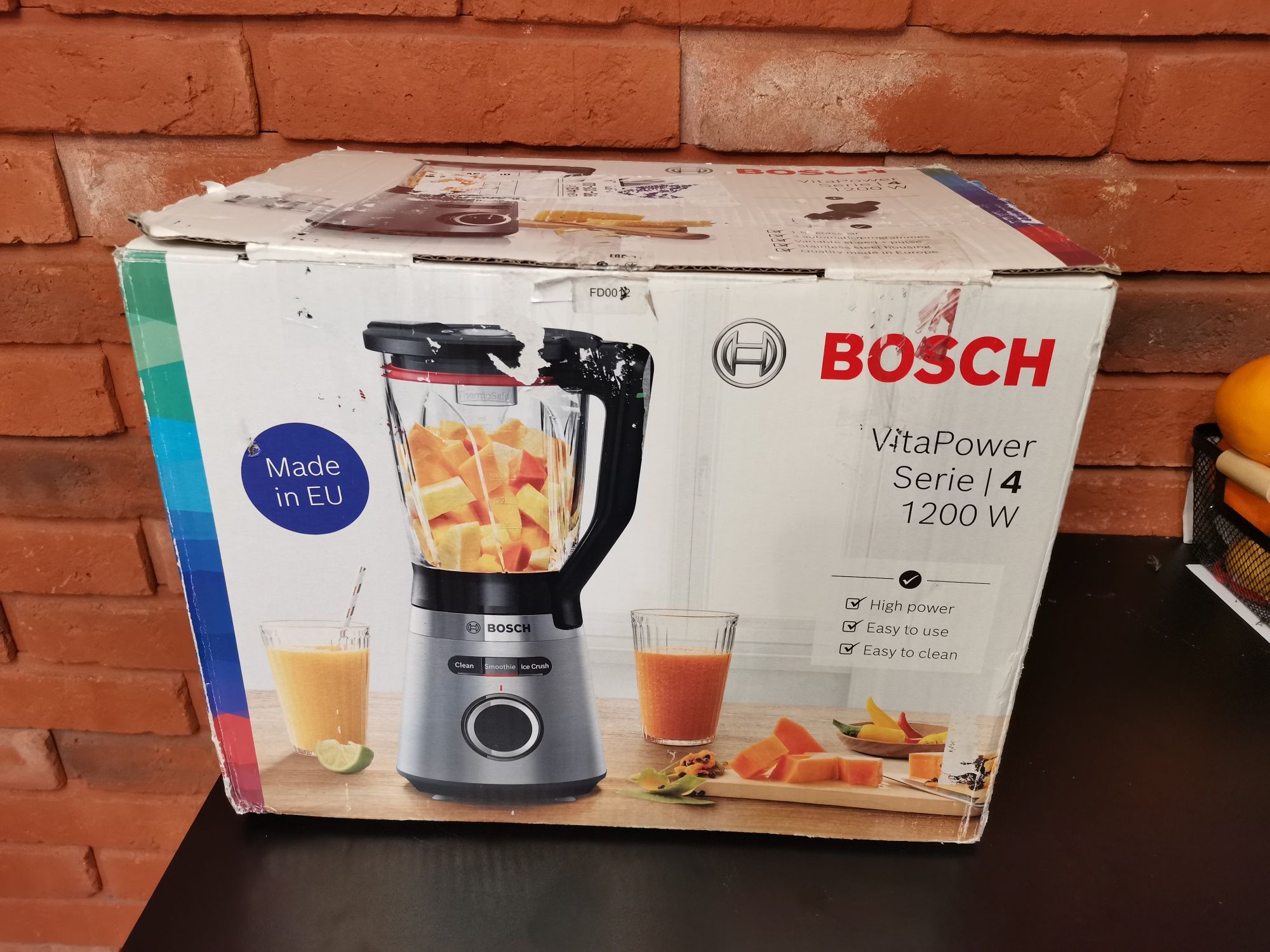 Nowy blender kielichowy Bosch MMB6382M 1200W