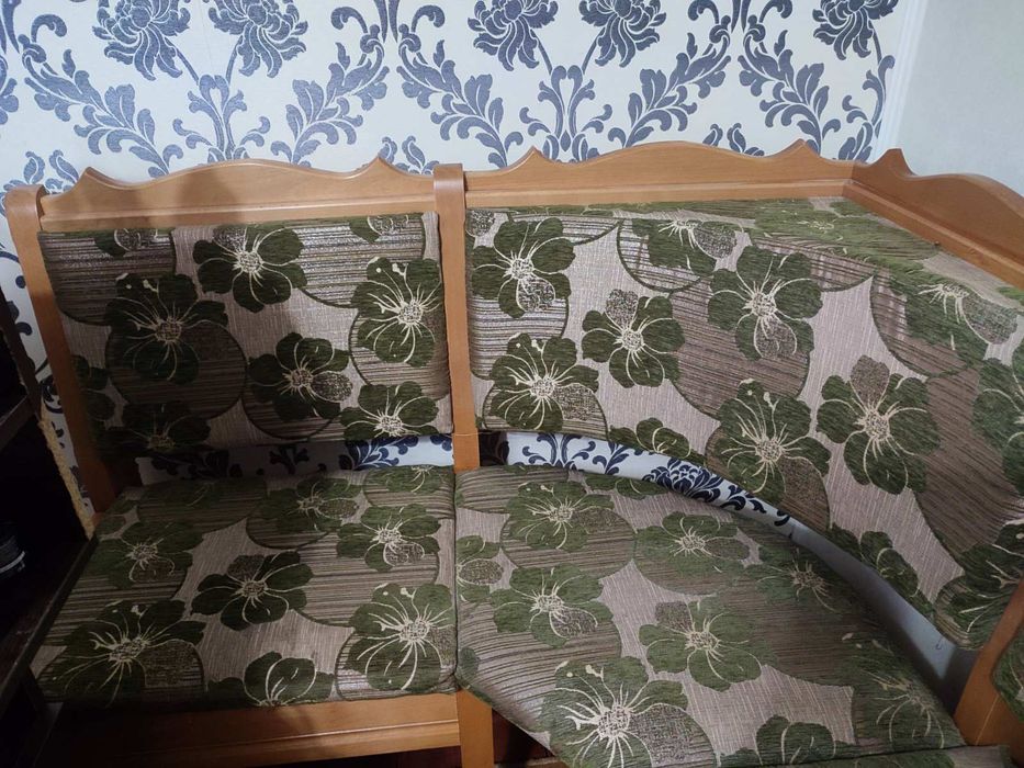 Кухонний уголок у відмінному стані