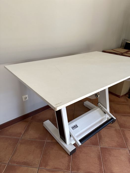 Estirador Secretaria Molin