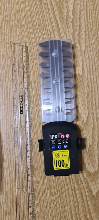 Ніж для ручного кущоріза