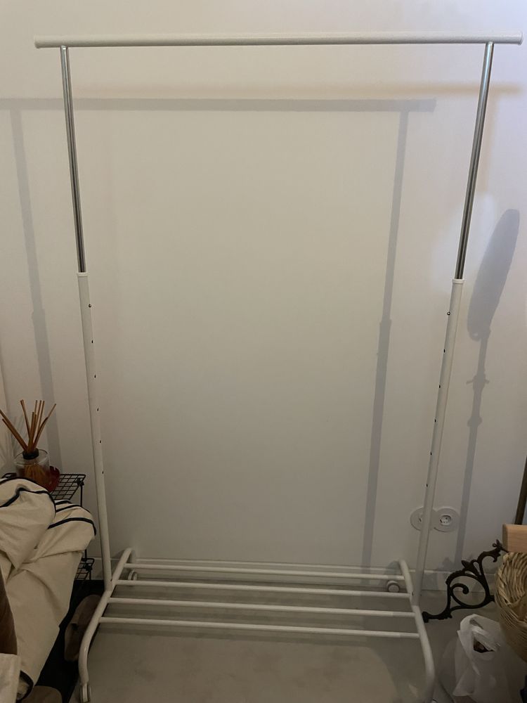 Charriot branco do IKEA