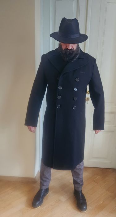 Продається чоловіче двухбортне пальто  BIKKEMBERGS