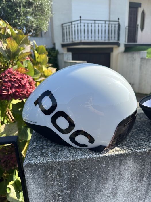 Capacete poc impecavel