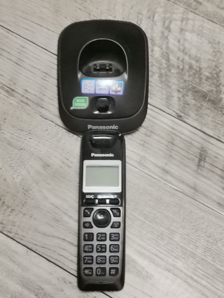 Радіотелефон PANASONIC