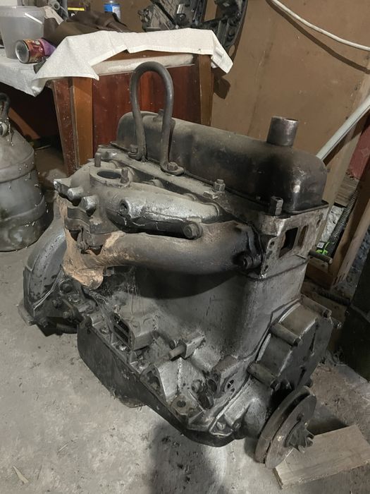 Двигатель газ 24