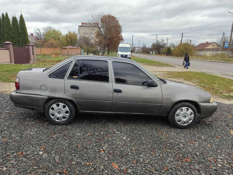Авто Daewoo Nexia 1.5. Газ & Бензин 1996 рік