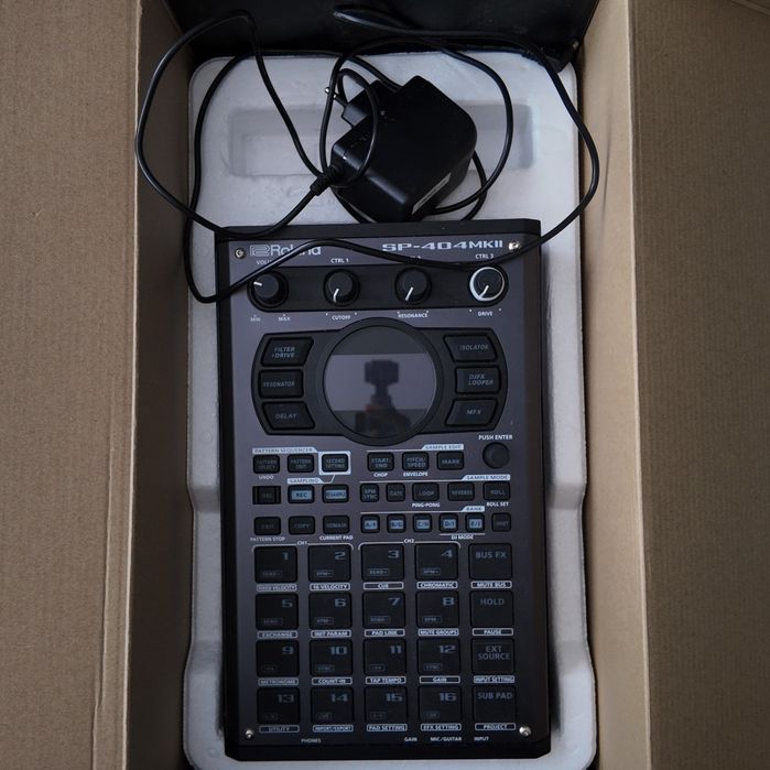 Roland Sp404 MK2