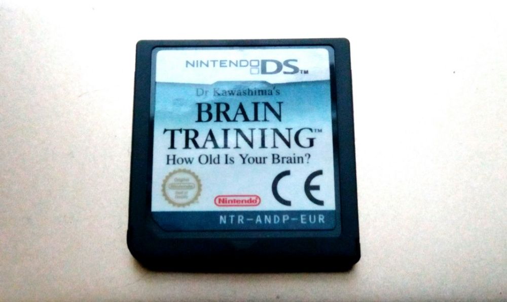 Картридж Nintendo DS Brain Training игровой консоли.