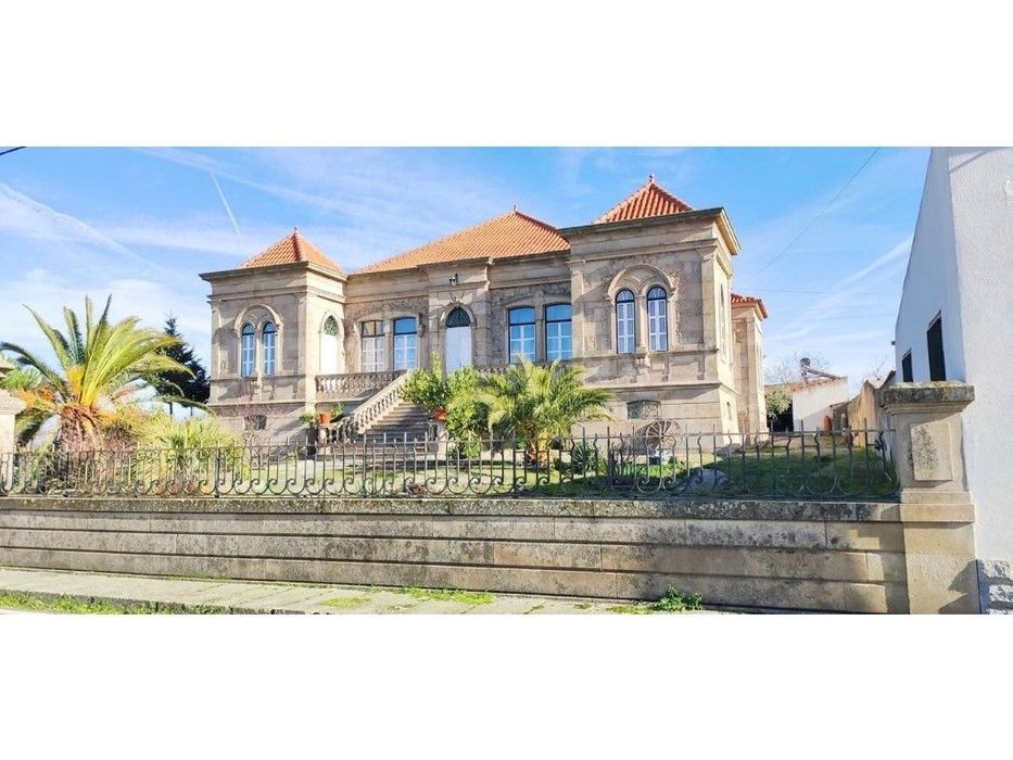 Excelente Palacete localizado no Alto Douro