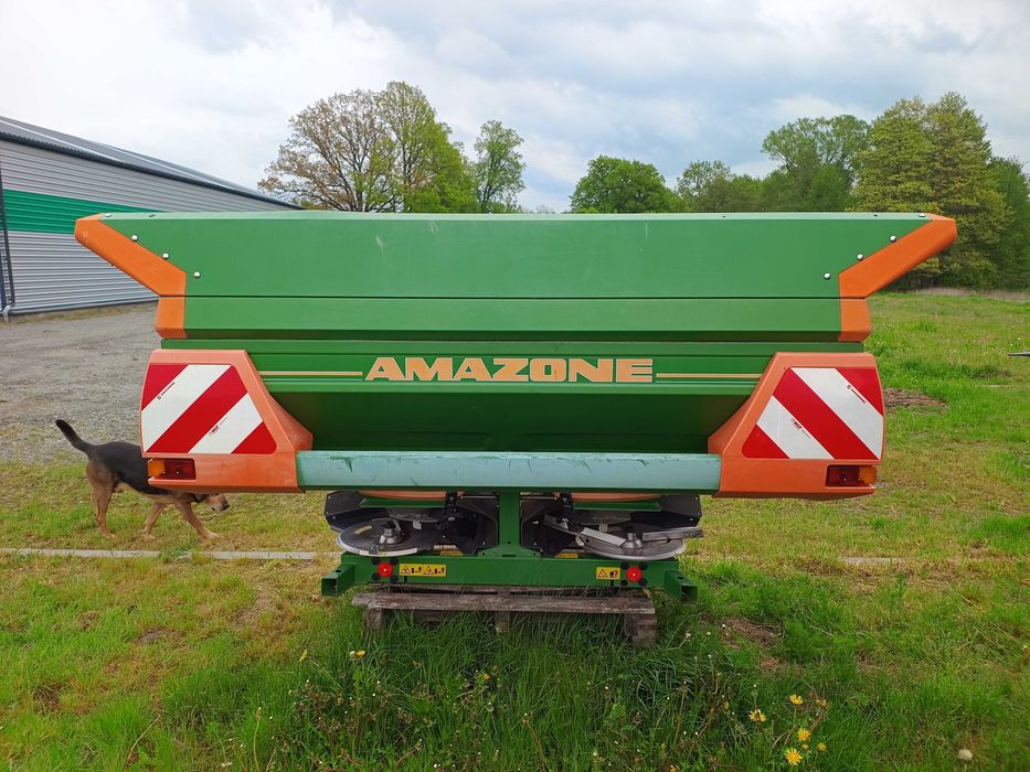 Rozsiewacz Amazone ZAM-3000