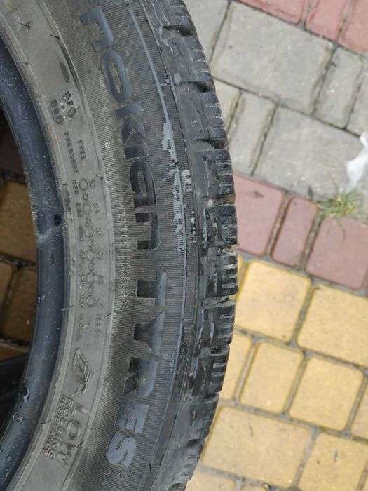 Шини зимові Nokian tyres 205/55 R16