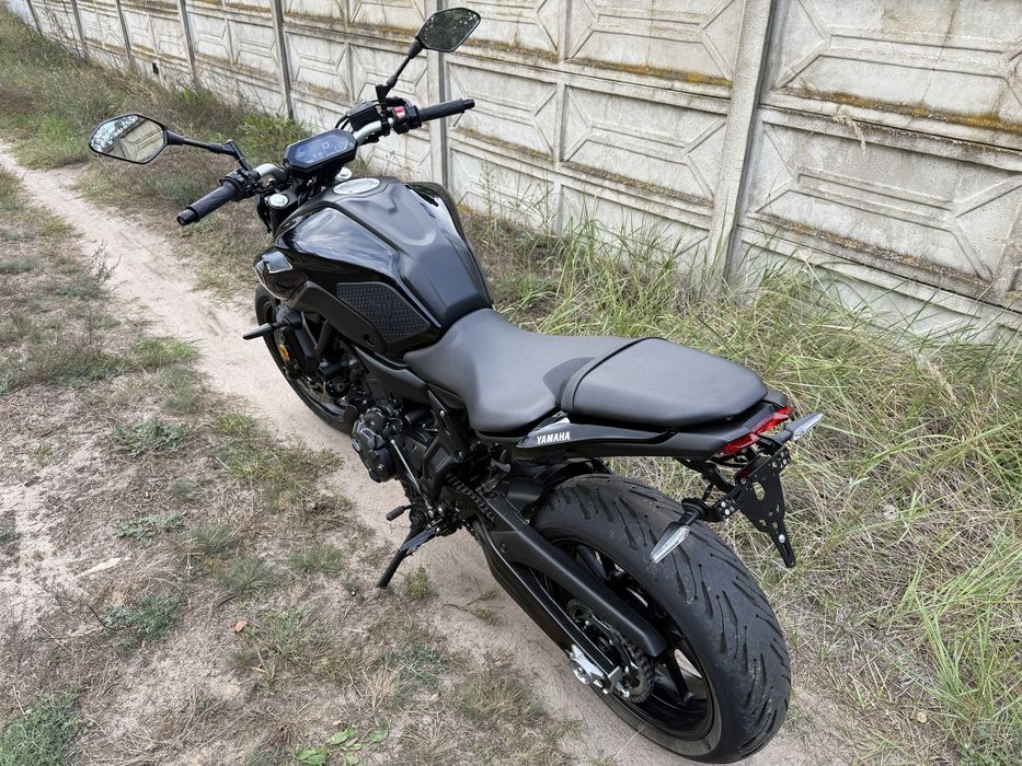 Yamaha MT07 rocznik 2024 moc 35kW Kategoria A2 Czarna Wydech Transport