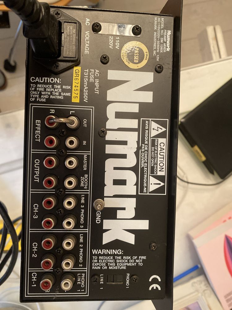 Mixer Numark DM 1260X