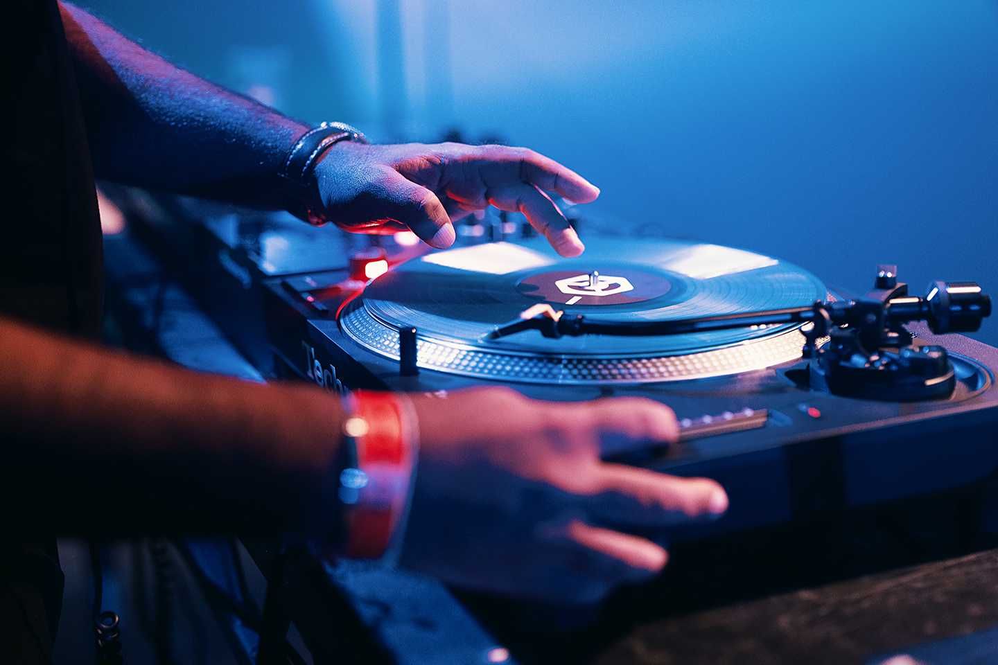 Gramofon Technics SL-1200MK7EG SL-1210MK7EG sprawdź szczegóły