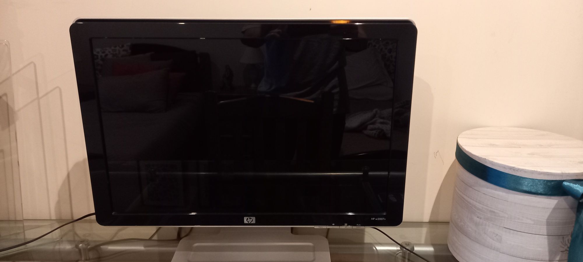 Monitor hp w2007v