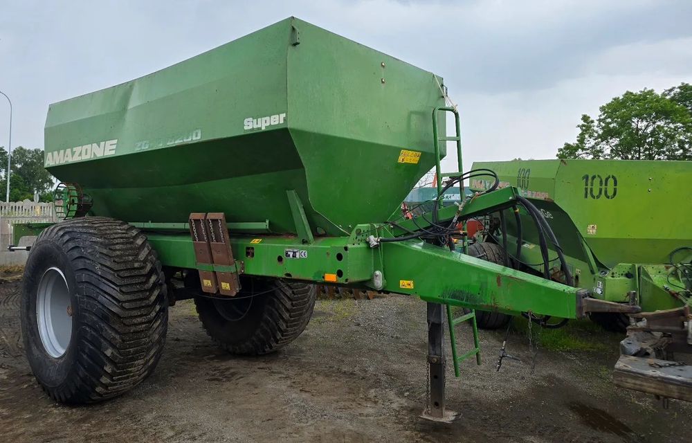 Amazone ZGB 8200  Rozrzutnik Wapna Rozsiewacz Nawozów Amazone ZGB 8200