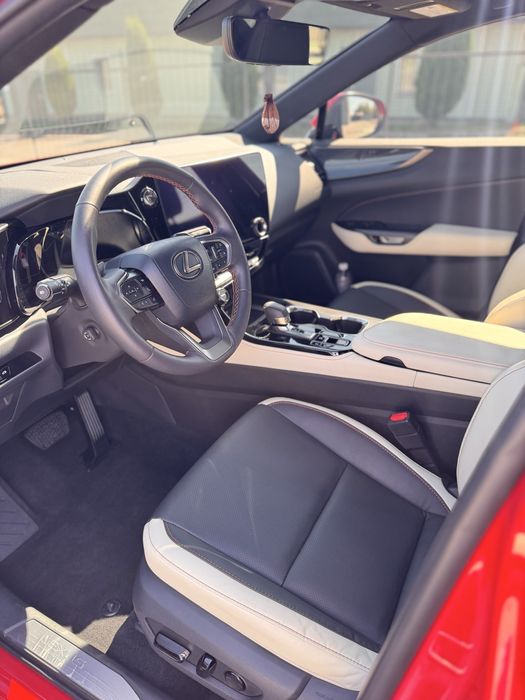 Lexus NX 350 2023р
