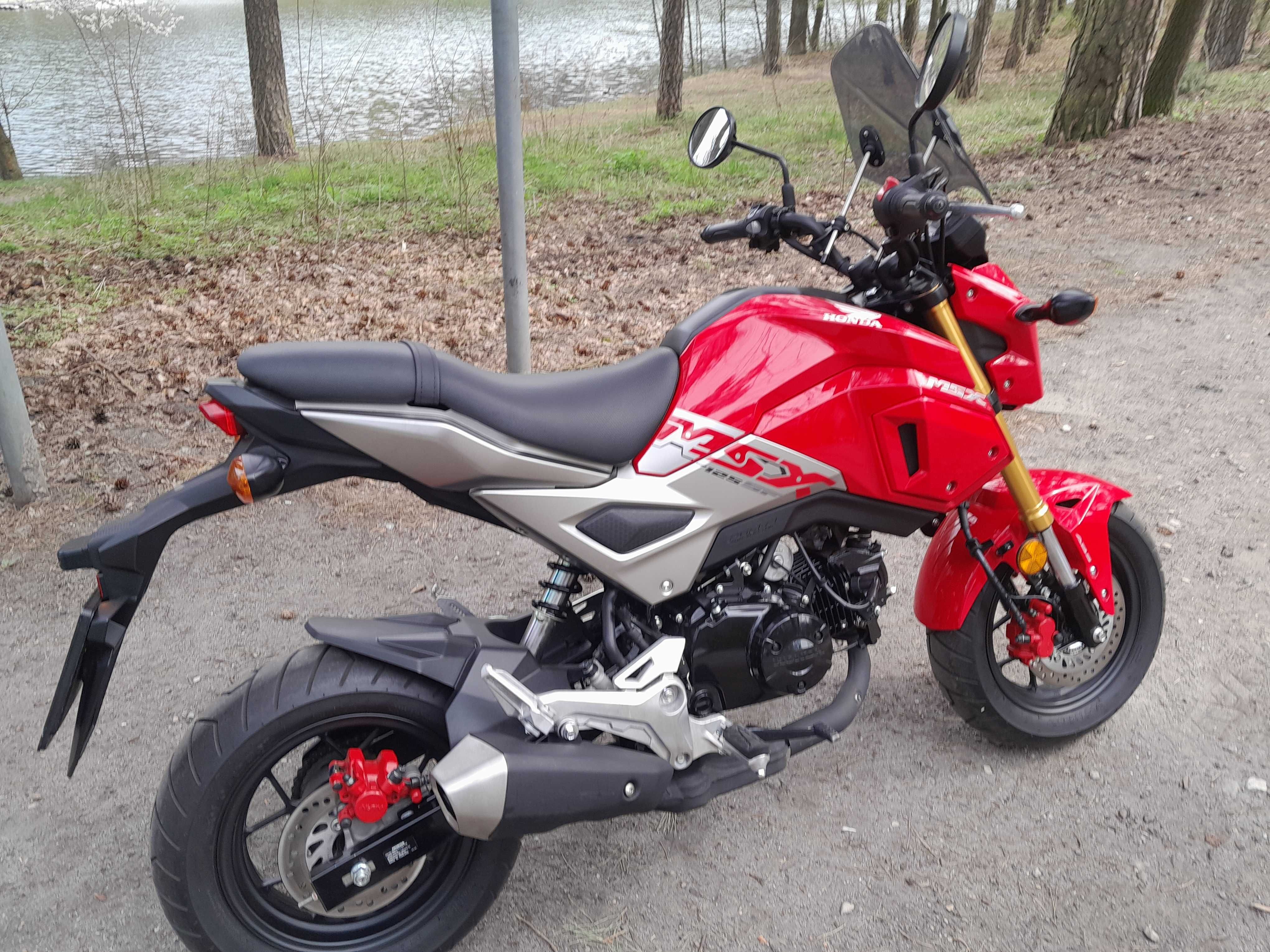 Honda MSX 125 - polski salon