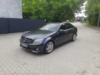 Bardzo ładny Mercedes w204 w pakiecie AMG z 2010r- 1.8 benzyna 156KM