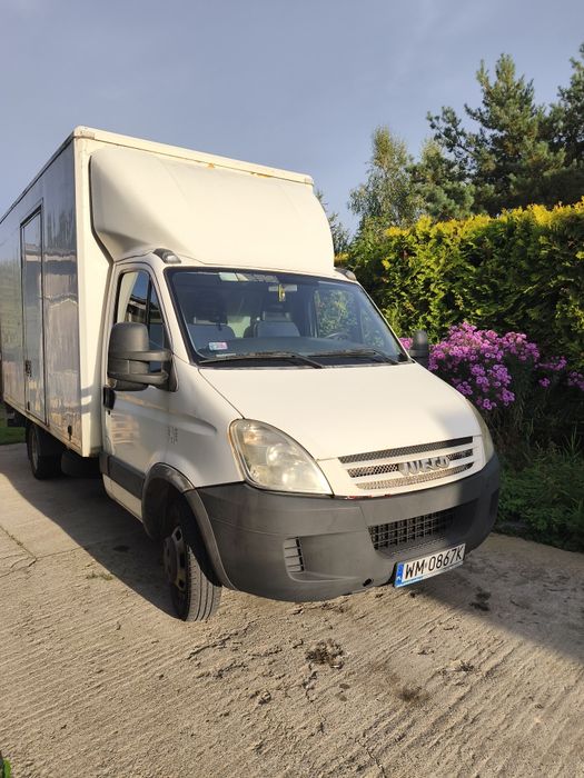 IVECO 35C12 2007r z windą
