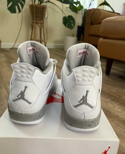 nowy Jordan 4 Retro White Oreo Moda rozmiar.42