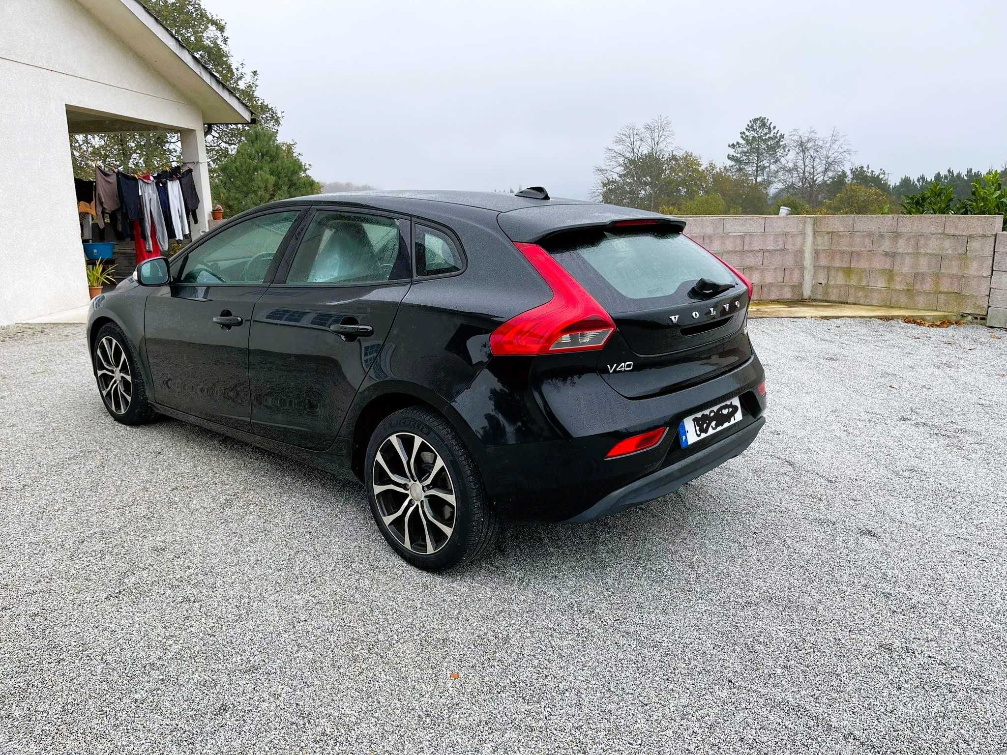 Volvo V40 1.6 D2