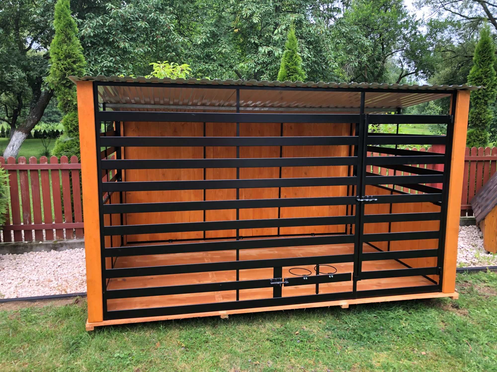 Kojec dla psa-panel-drewno/konstrukcja  stalowa