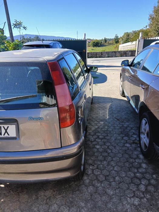 Fiat punto de 99