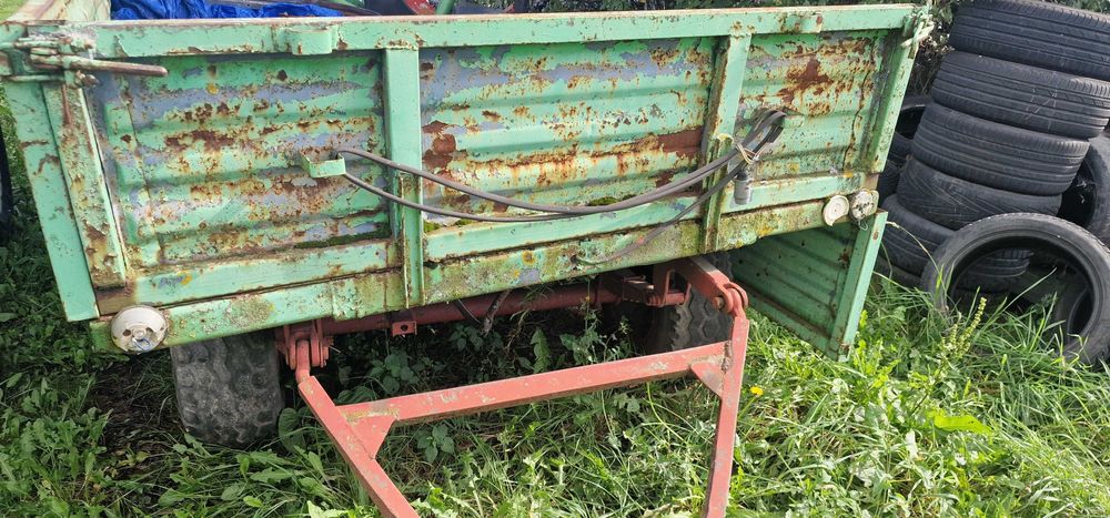 Części przyczepy D35 resory,rama,inne części KVERNELAND rama 3 m ,zab