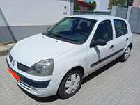 Renault Clio 1.5DCI 2004/5 lugares/Ar condicionado/Económico