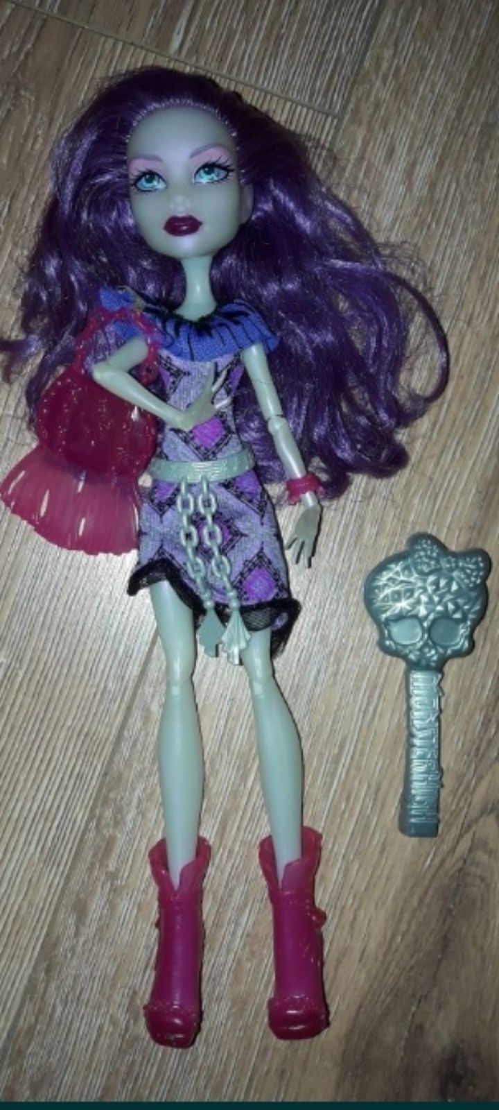 Lalka Ari monster high