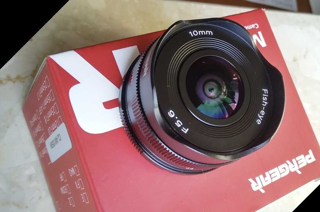 Obiektyw PERGEAR 10 mm f5.6 na Canon M50 Fish Eye