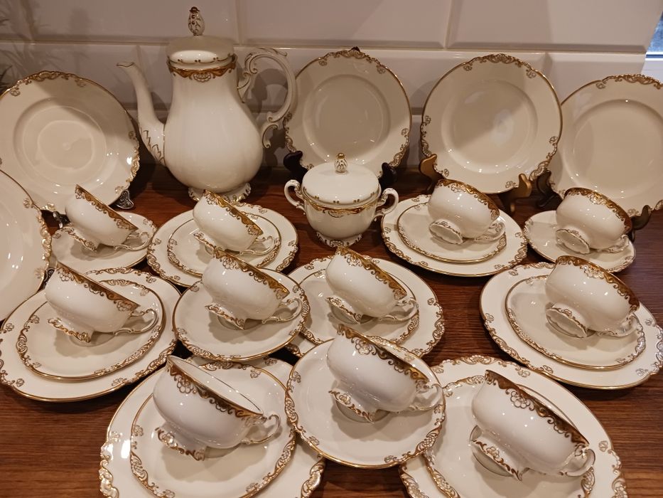 Koniglische Tettau serwis kawowy herbaciany ecru