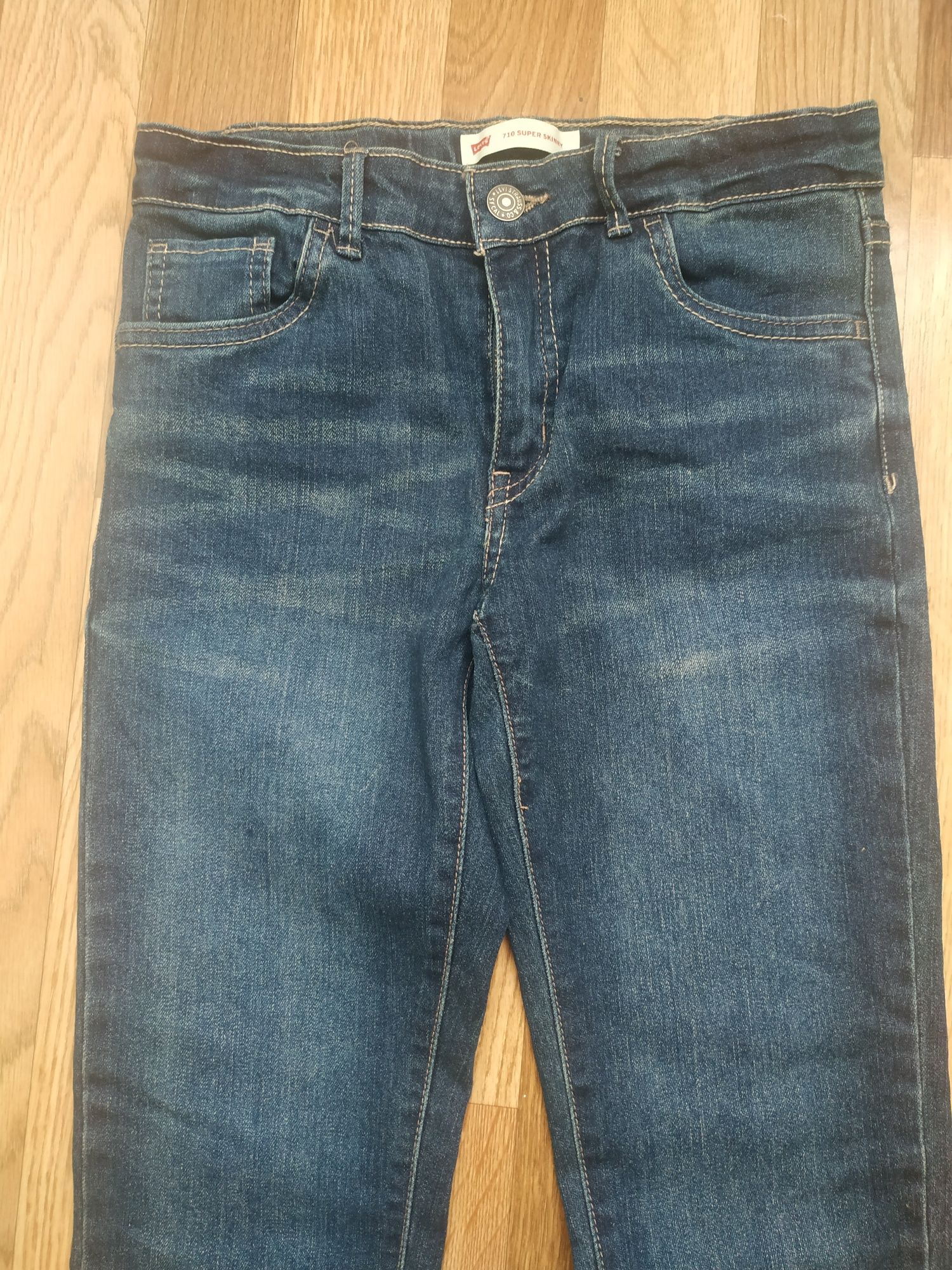 Levi's 710  super skinny р.40-42 xxs-xs