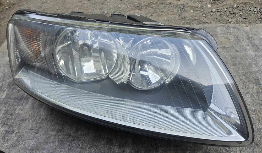 Audi A6 C6 przednia prawa lampa Europa