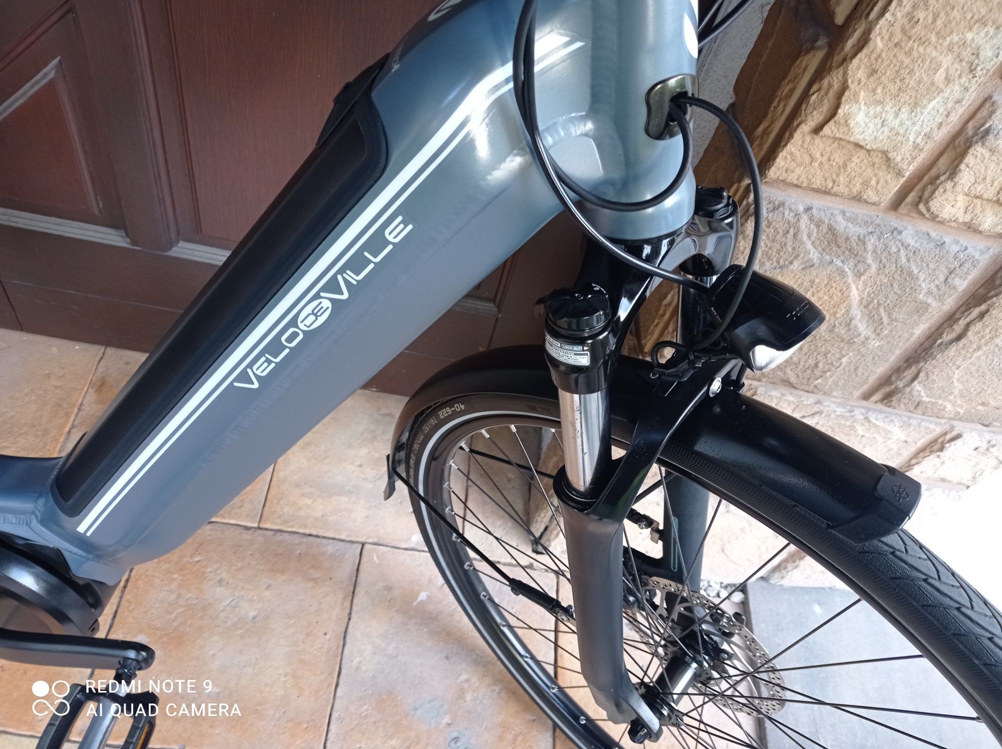 ROWERY Elektryczne VelloDeVille Damka 28" BOSCH DEORE Rama 20" Wysyłka