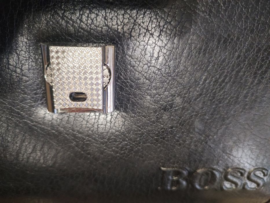 Чоловіча шкіряна барсетка- сумка HUGO BOSS