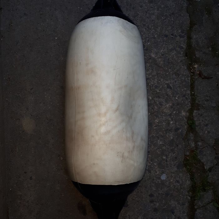 Кранці для швартування