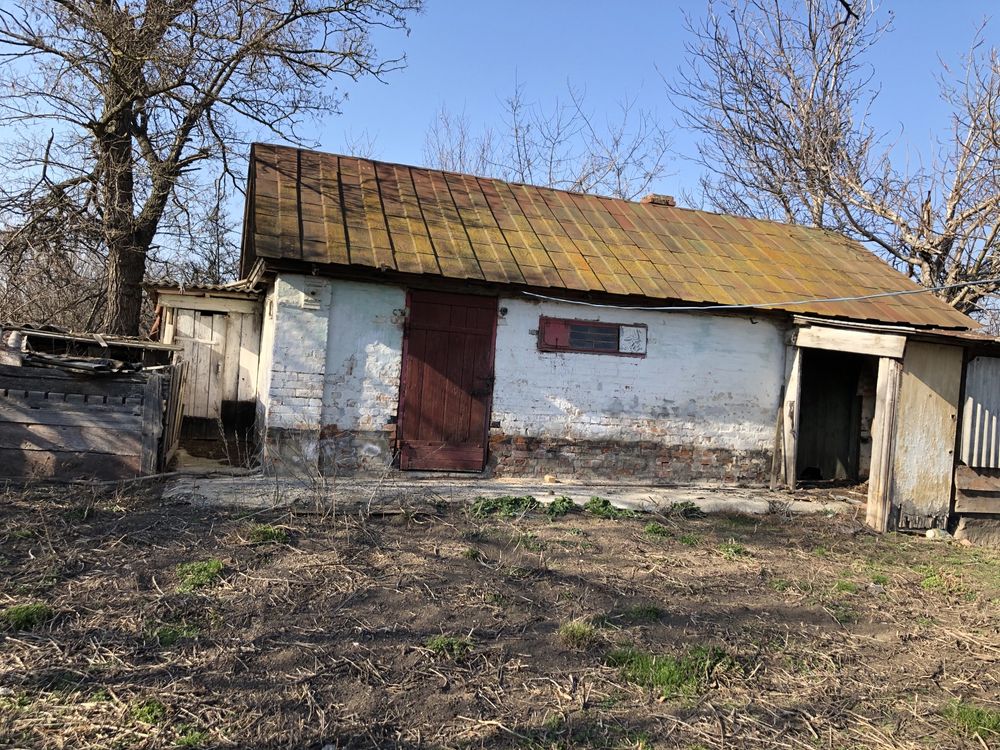 Будинок з великою ділянкою у с. В'язівок