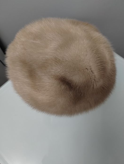 Toczek z naturalnej norki