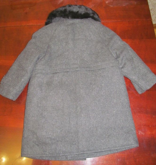 Пальто зимнее для мальчика дошкольника (новое)