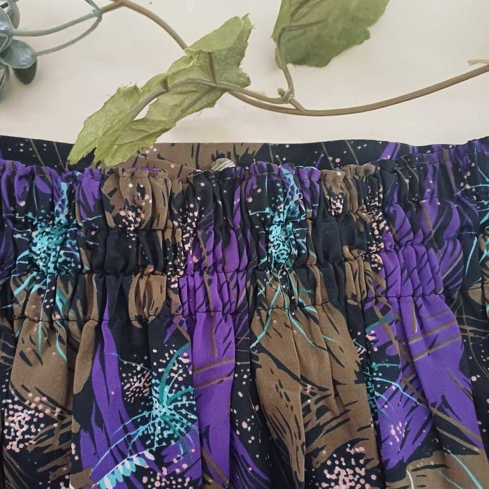 spódnica kolorowa wzorzysta za kolano w gumkę 46 XXXL