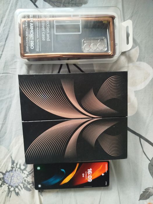 Samsung Z fold 2 12/256