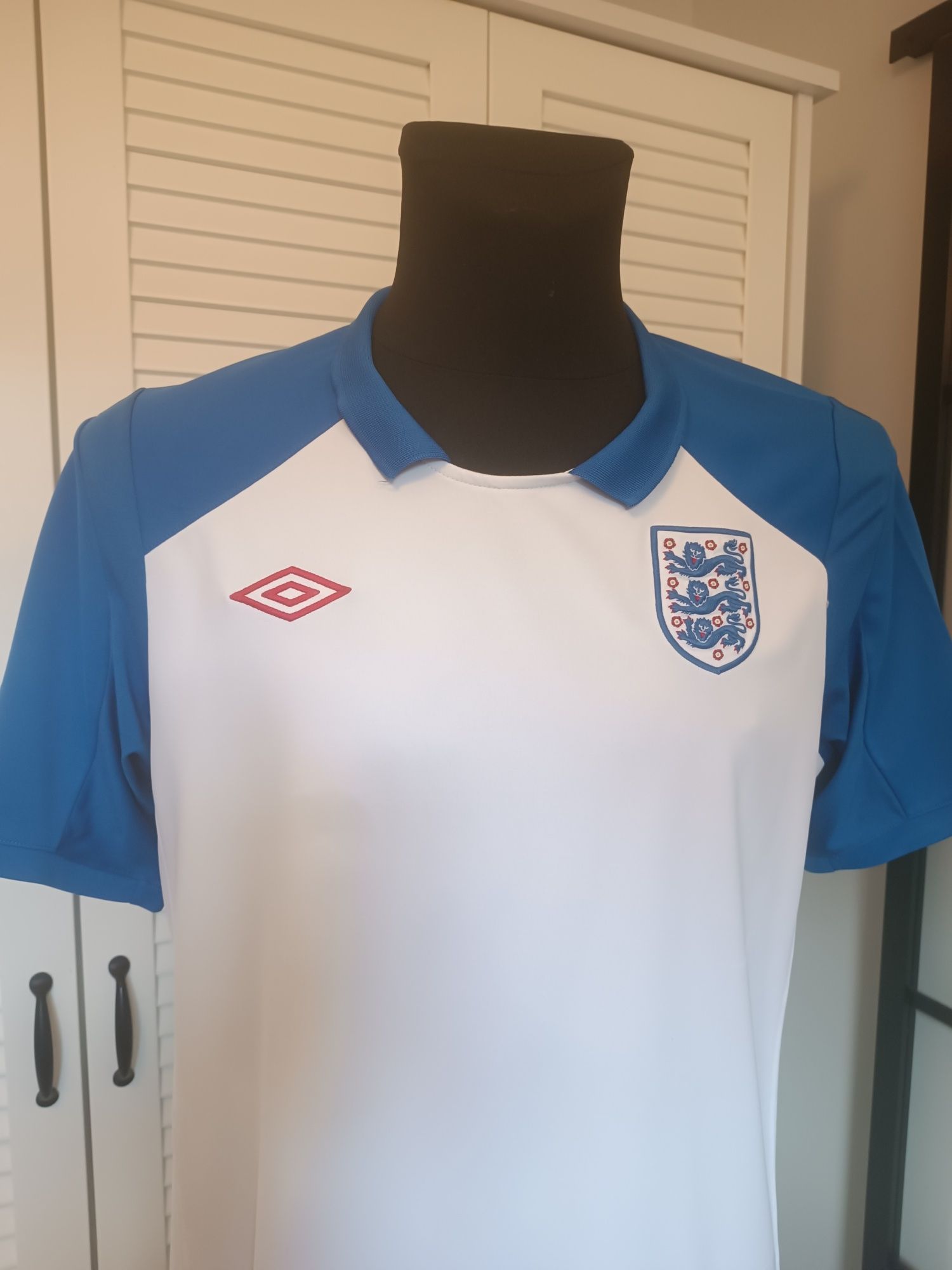 Koszulka sportowa reprezentacji Anglii Umbro używana rozmiar XL