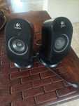 Logitech dwa małe głośniki