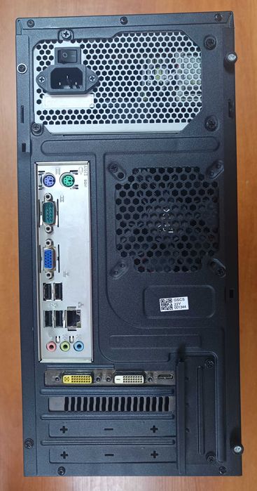 Komputer Phenom 955BE. 10GB DDR3. GTX 750Ti 2GB. 120SSD. 500HDD. Win10