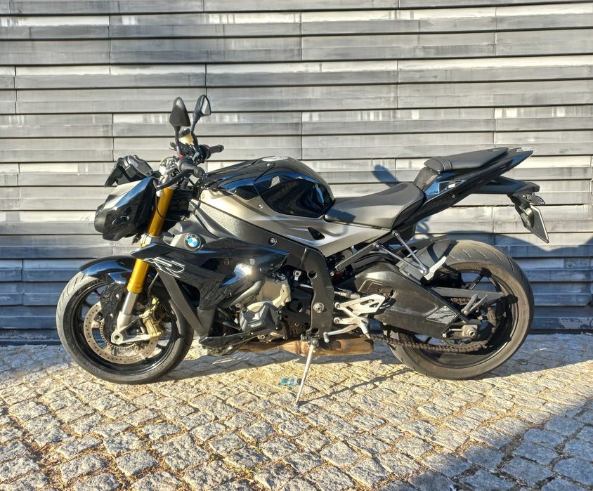 BMW S1000R naked