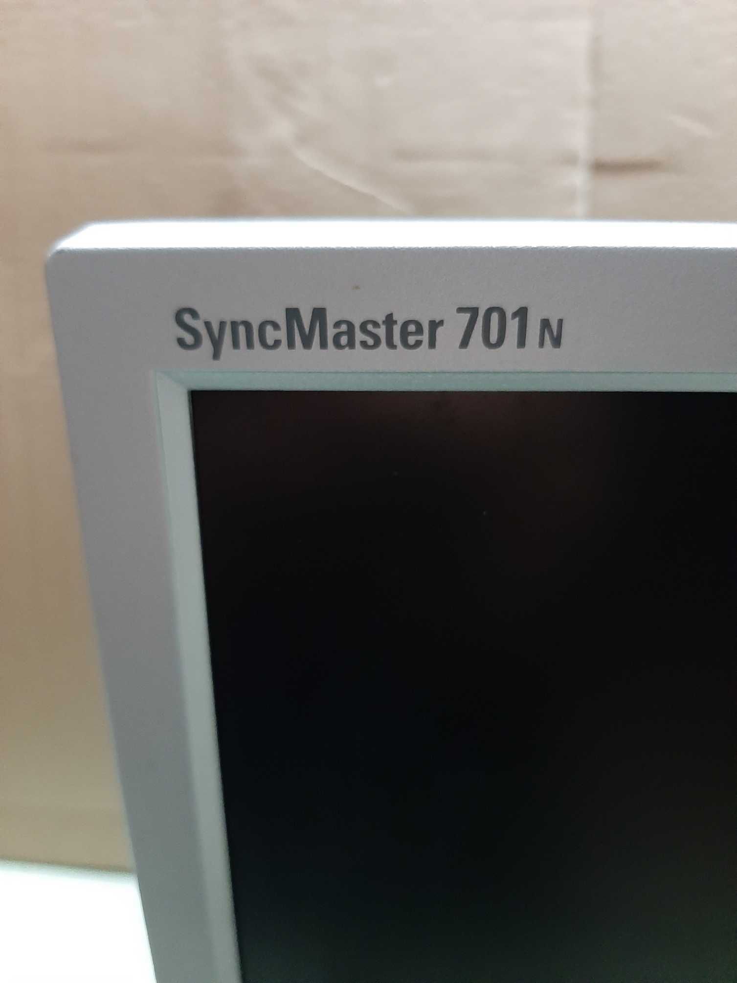 Monitor Samsung SyncMaster 701 N