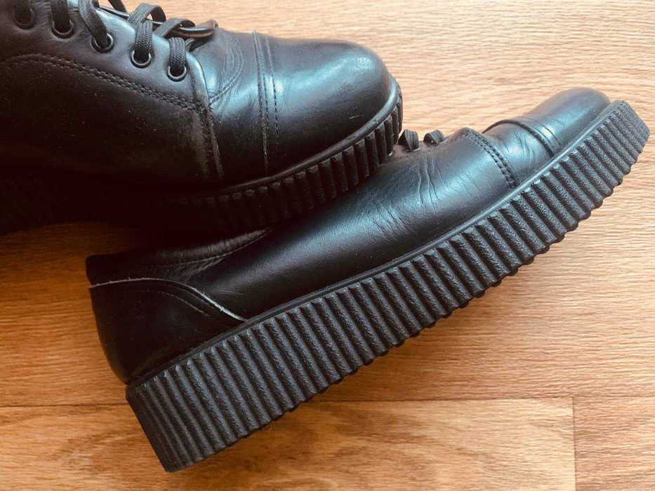 Женские стильные туфли из натуральной кожи на шнурках